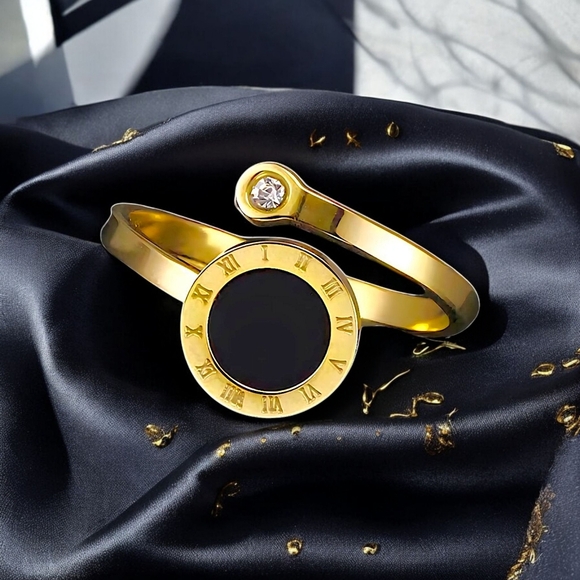 🆕️Roman Numerals 18K Gold Plated Adjustable Minimalist Ring with Zircon Accent✨ - Picture 1 of 12